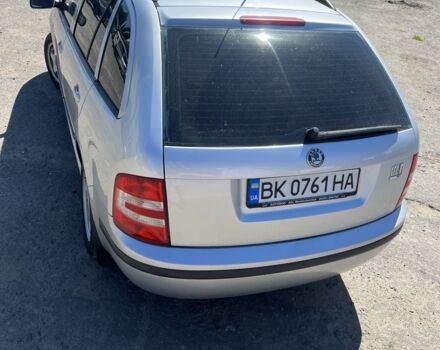 Серый Шкода Фабия, объемом двигателя 1.4 л и пробегом 268 тыс. км за 4850 $, фото 3 на Automoto.ua