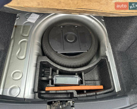 Серый Шкода Фабия, объемом двигателя 1.4 л и пробегом 217 тыс. км за 5499 $, фото 12 на Automoto.ua