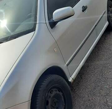 Сірий Шкода Фабія, об'ємом двигуна 1.4 л та пробігом 213 тис. км за 4200 $, фото 4 на Automoto.ua