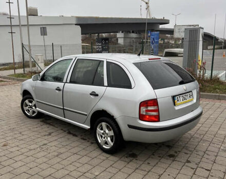 Серый Шкода Фабия, объемом двигателя 1.39 л и пробегом 249 тыс. км за 3500 $, фото 3 на Automoto.ua