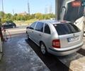 Серый Шкода Фабия, объемом двигателя 1.4 л и пробегом 290 тыс. км за 3999 $, фото 2 на Automoto.ua