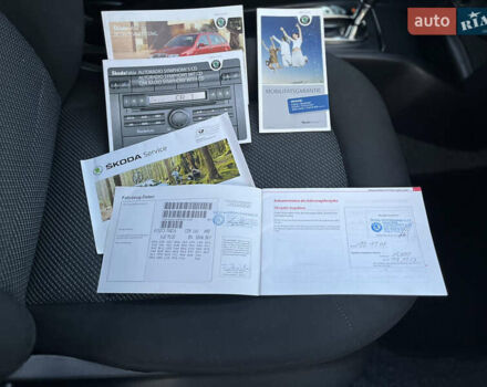 Серый Шкода Фабия, объемом двигателя 1.39 л и пробегом 217 тыс. км за 5399 $, фото 51 на Automoto.ua