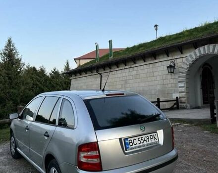 Сірий Шкода Фабія, об'ємом двигуна 1.2 л та пробігом 153 тис. км за 4100 $, фото 1 на Automoto.ua