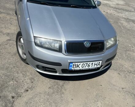 Серый Шкода Фабия, объемом двигателя 1.4 л и пробегом 268 тыс. км за 4850 $, фото 2 на Automoto.ua