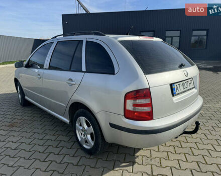 Сірий Шкода Фабія, об'ємом двигуна 1.39 л та пробігом 232 тис. км за 4100 $, фото 12 на Automoto.ua