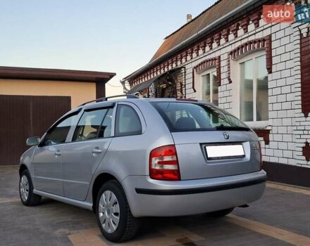 Сірий Шкода Фабія, об'ємом двигуна 1.4 л та пробігом 174 тис. км за 4650 $, фото 2 на Automoto.ua