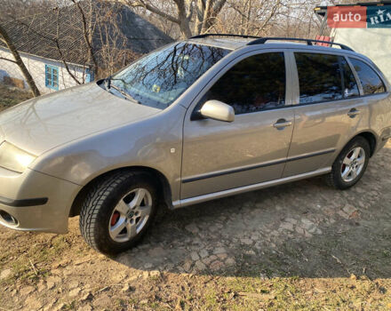 Сірий Шкода Фабія, об'ємом двигуна 1.39 л та пробігом 222 тис. км за 4950 $, фото 6 на Automoto.ua
