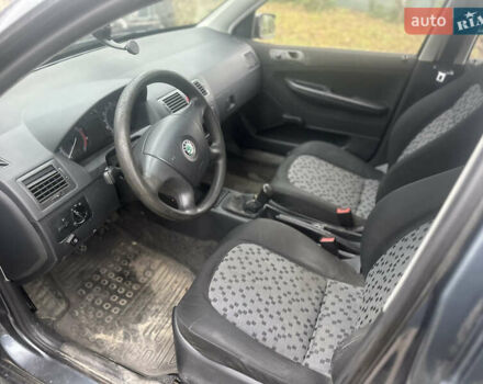 Сірий Шкода Фабія, об'ємом двигуна 1.2 л та пробігом 217 тис. км за 2950 $, фото 8 на Automoto.ua