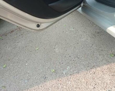 Сірий Шкода Фабія, об'ємом двигуна 1.39 л та пробігом 319 тис. км за 4200 $, фото 9 на Automoto.ua