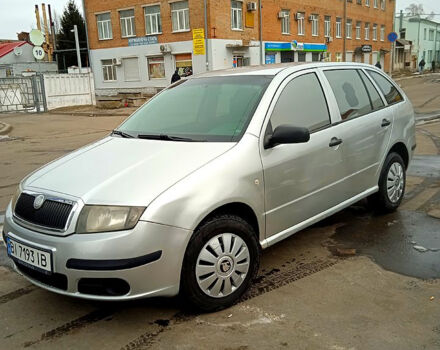 Серый Шкода Фабия, объемом двигателя 1.2 л и пробегом 0 тыс. км за 3500 $, фото 1 на Automoto.ua