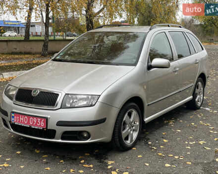 Серый Шкода Фабия, объемом двигателя 1.4 л и пробегом 231 тыс. км за 4500 $, фото 8 на Automoto.ua