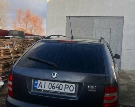 Сірий Шкода Фабія, об'ємом двигуна 1.39 л та пробігом 280 тис. км за 4500 $, фото 2 на Automoto.ua