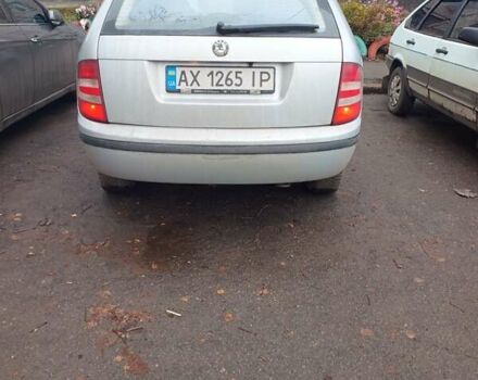 Серый Шкода Фабия, объемом двигателя 1.4 л и пробегом 280 тыс. км за 4300 $, фото 4 на Automoto.ua
