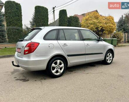 Серый Шкода Фабия, объемом двигателя 1.6 л и пробегом 247 тыс. км за 5150 $, фото 3 на Automoto.ua