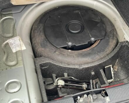 Серый Шкода Фабия, объемом двигателя 1.4 л и пробегом 226 тыс. км за 4550 $, фото 5 на Automoto.ua