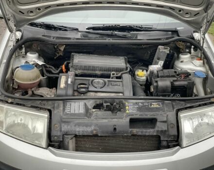 Серый Шкода Фабия, объемом двигателя 1.4 л и пробегом 226 тыс. км за 4550 $, фото 8 на Automoto.ua