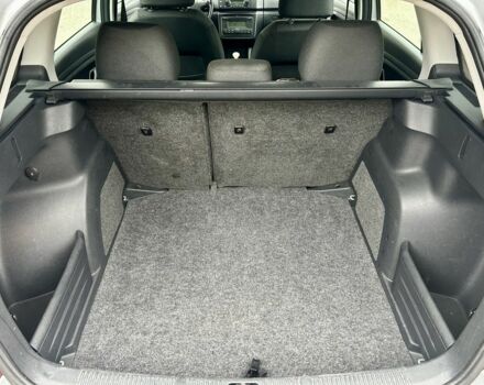 Серый Шкода Фабия, объемом двигателя 1.6 л и пробегом 247 тыс. км за 5350 $, фото 22 на Automoto.ua