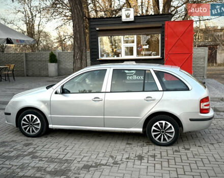 Серый Шкода Фабия, объемом двигателя 1.39 л и пробегом 190 тыс. км за 4300 $, фото 9 на Automoto.ua