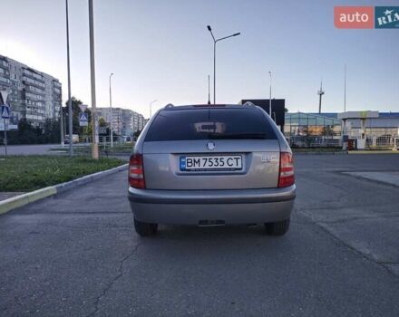 Серый Шкода Фабия, объемом двигателя 1.39 л и пробегом 277 тыс. км за 4800 $, фото 2 на Automoto.ua