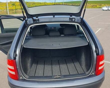 Серый Шкода Фабия, объемом двигателя 1.4 л и пробегом 200 тыс. км за 4900 $, фото 13 на Automoto.ua