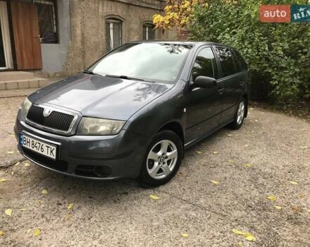 Шкода Фабія 2007 у Одесі на Automoto.ua Сірий Шкода Фабія, об'ємом двигуна 1.2 л та пробігом 269 тис. км за 4900 $, фото 5 на Automoto.ua