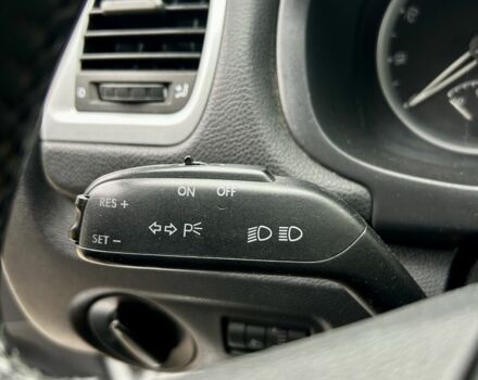 Серый Шкода Фабия, объемом двигателя 1.6 л и пробегом 247 тыс. км за 5350 $, фото 12 на Automoto.ua