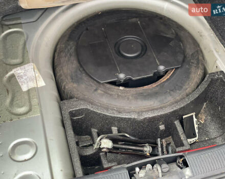 Серый Шкода Фабия, объемом двигателя 1.4 л и пробегом 226 тыс. км за 4550 $, фото 5 на Automoto.ua