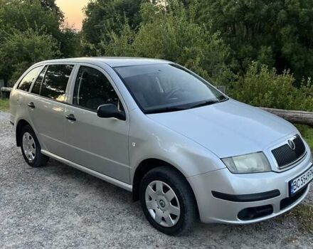 Сірий Шкода Фабія, об'ємом двигуна 1.2 л та пробігом 153 тис. км за 4100 $, фото 2 на Automoto.ua