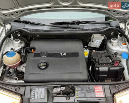 Серый Шкода Фабия, объемом двигателя 1.4 л и пробегом 218 тыс. км за 5700 $, фото 45 на Automoto.ua