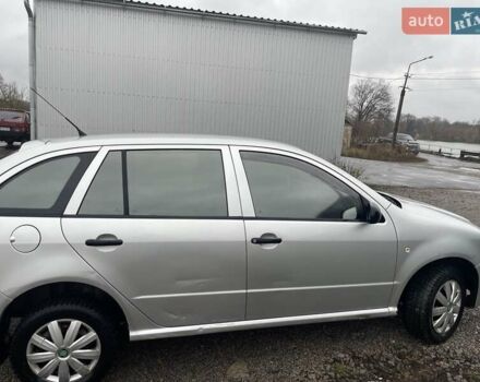 Сірий Шкода Фабія, об'ємом двигуна 1.2 л та пробігом 200 тис. км за 2600 $, фото 3 на Automoto.ua