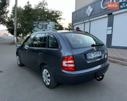 Сірий Шкода Фабія, об'ємом двигуна 1.39 л та пробігом 201 тис. км за 5500 $, фото 6 на Automoto.ua