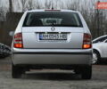Сірий Шкода Фабія, об'ємом двигуна 1.39 л та пробігом 209 тис. км за 5350 $, фото 8 на Automoto.ua