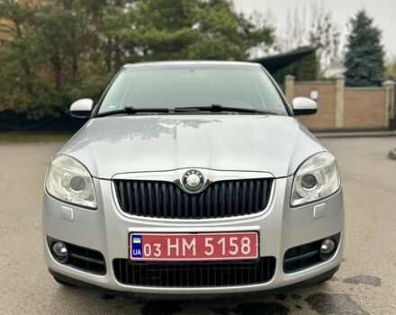 Серый Шкода Фабия, объемом двигателя 1.6 л и пробегом 247 тыс. км за 5350 $, фото 7 на Automoto.ua