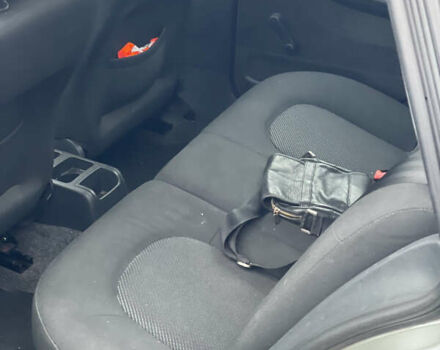 Серый Шкода Фабия, объемом двигателя 1.4 л и пробегом 226 тыс. км за 4550 $, фото 6 на Automoto.ua