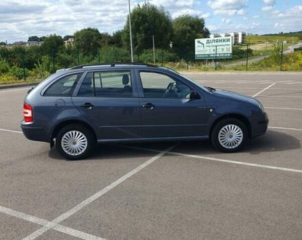 Серый Шкода Фабия, объемом двигателя 1.4 л и пробегом 200 тыс. км за 4900 $, фото 6 на Automoto.ua