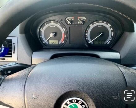 Серый Шкода Фабия, объемом двигателя 1.4 л и пробегом 253 тыс. км за 4900 $, фото 9 на Automoto.ua