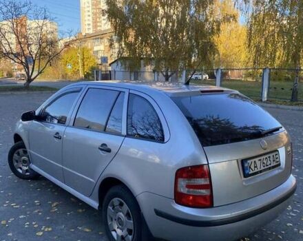 Шкода Фабия 2007 в Броварах на Automoto.ua Серый Шкода Фабия, объемом двигателя 1.2 л и пробегом 234 тыс. км за 2999 $, фото 10 на Automoto.ua