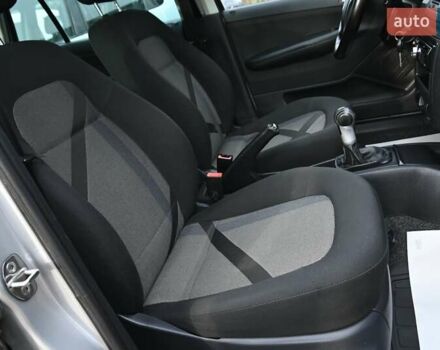 Сірий Шкода Фабія, об'ємом двигуна 1.39 л та пробігом 209 тис. км за 5350 $, фото 28 на Automoto.ua