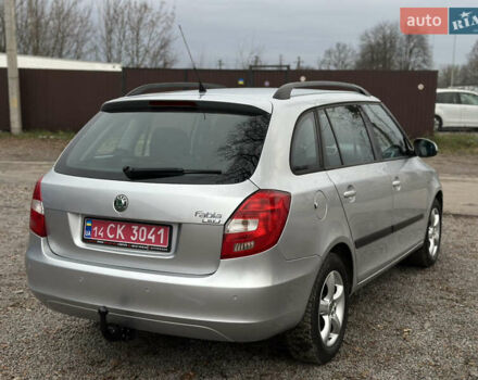 Серый Шкода Фабия, объемом двигателя 1.39 л и пробегом 224 тыс. км за 5800 $, фото 15 на Automoto.ua