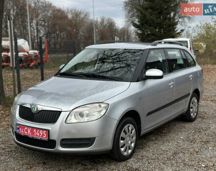 Сірий Шкода Фабія, об'ємом двигуна 1.39 л та пробігом 227 тис. км за 5500 $, фото 8 на Automoto.ua