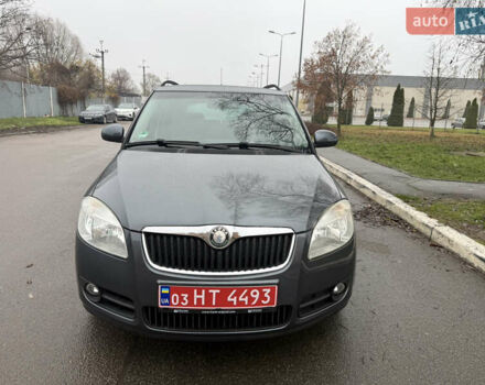 Сірий Шкода Фабія, об'ємом двигуна 1.6 л та пробігом 195 тис. км за 6500 $, фото 1 на Automoto.ua
