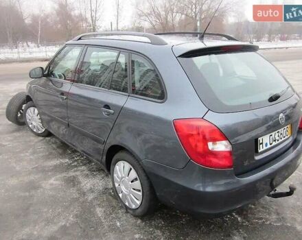 Серый Шкода Фабия, объемом двигателя 1.6 л и пробегом 180 тыс. км за 6500 $, фото 2 на Automoto.ua