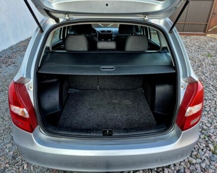 Серый Шкода Фабия, объемом двигателя 1.2 л и пробегом 237 тыс. км за 3999 $, фото 7 на Automoto.ua