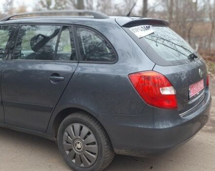 Серый Шкода Фабия, объемом двигателя 0 л и пробегом 220 тыс. км за 5500 $, фото 3 на Automoto.ua