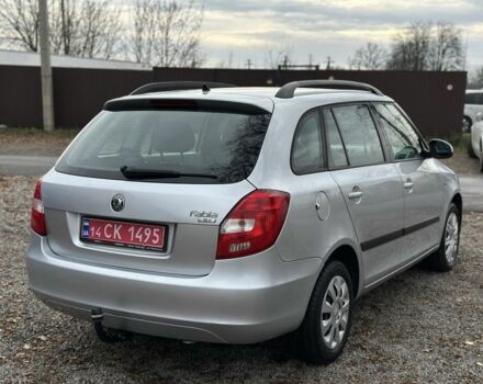 Сірий Шкода Фабія, об'ємом двигуна 1.4 л та пробігом 227 тис. км за 5500 $, фото 4 на Automoto.ua