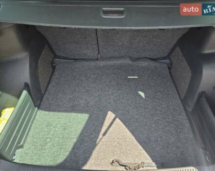 Серый Шкода Фабия, объемом двигателя 1.6 л и пробегом 215 тыс. км за 5599 $, фото 28 на Automoto.ua