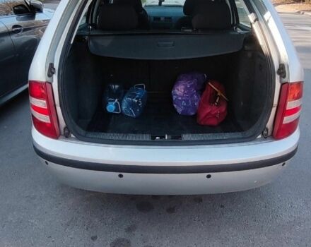 Серый Шкода Фабия, объемом двигателя 0 л и пробегом 297 тыс. км за 4000 $, фото 1 на Automoto.ua