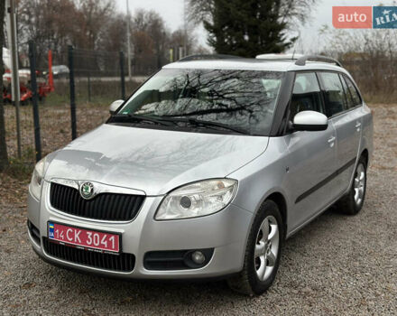 Серый Шкода Фабия, объемом двигателя 1.39 л и пробегом 224 тыс. км за 5800 $, фото 6 на Automoto.ua