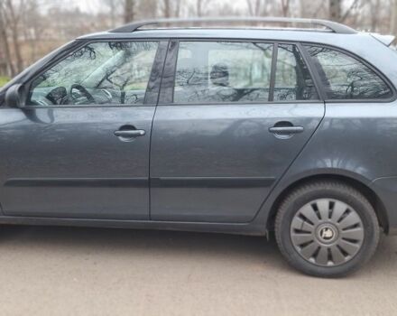 Серый Шкода Фабия, объемом двигателя 0 л и пробегом 220 тыс. км за 5500 $, фото 1 на Automoto.ua