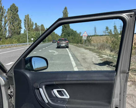 Серый Шкода Фабия, объемом двигателя 1.39 л и пробегом 220 тыс. км за 5550 $, фото 15 на Automoto.ua